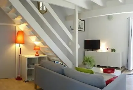 Gite Duplex Dans Le Luberon Au Milieu Des Vignes Et Des Pins * Pierrevert